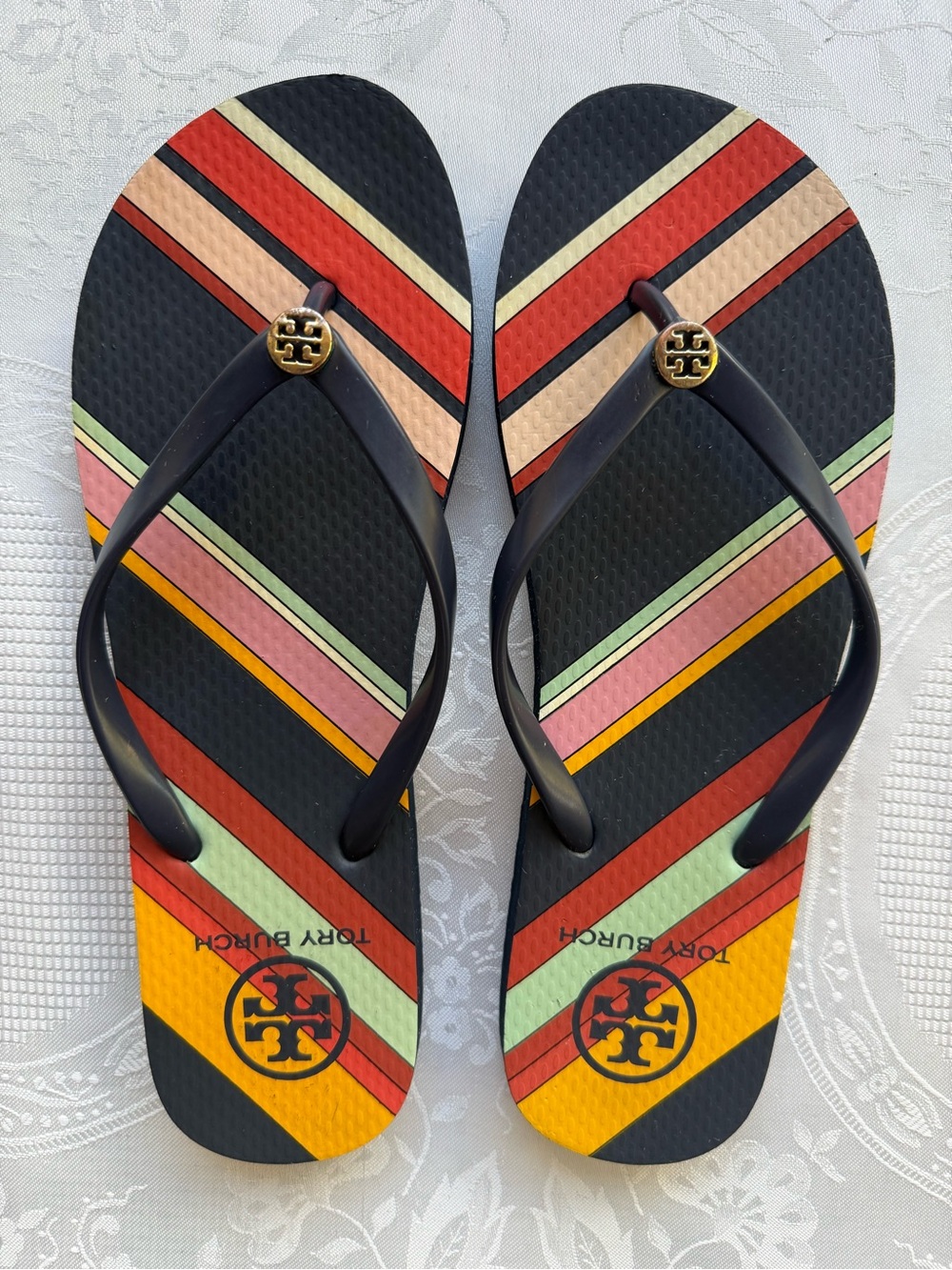 Tory Burch Striped Flip-Flop Slip On Shoes Women’s Size 9 Vibrant Colors Sandals